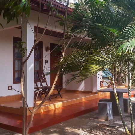 Lake Wind Habarana Bagian luar foto
